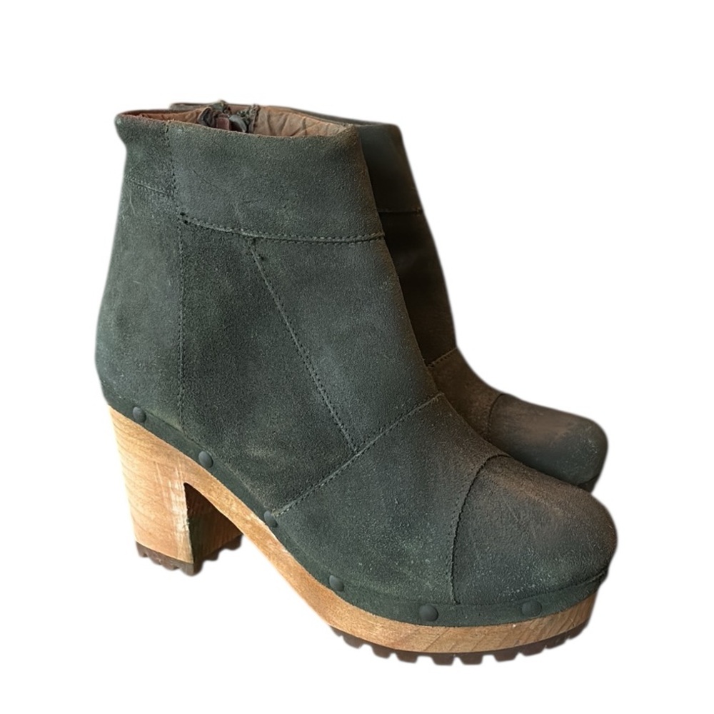 Rag & Co. Huron Green Fine Suede Clog Style Ankle Boots - 9